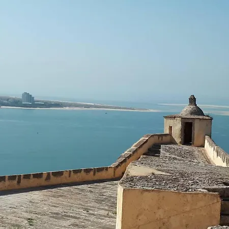 Quinta Dos Pessegueiros * Palmela